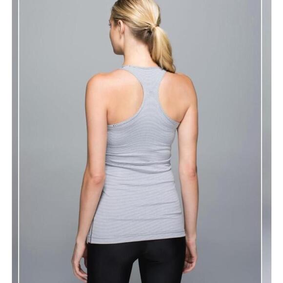 Lululemon Cool Racerback
Tonka Stripe Heathered Slate White - Picture 3 of 6